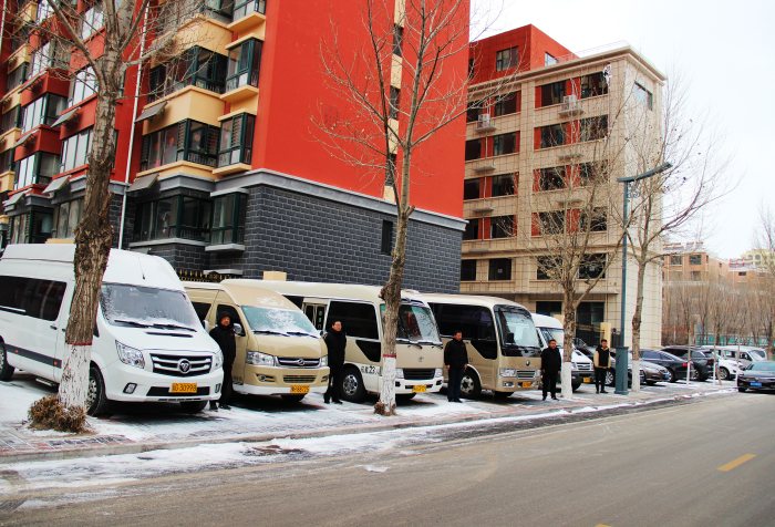 張家口勤豐汽車租賃冬季出行安全指南